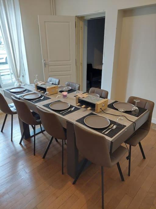 Gite D'Exception 13 Couchages Avec Jacuzzi Et Sauna Chalons en Champagne Ngoại thất bức ảnh